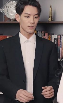 我的女王大人全集完结(大结局)